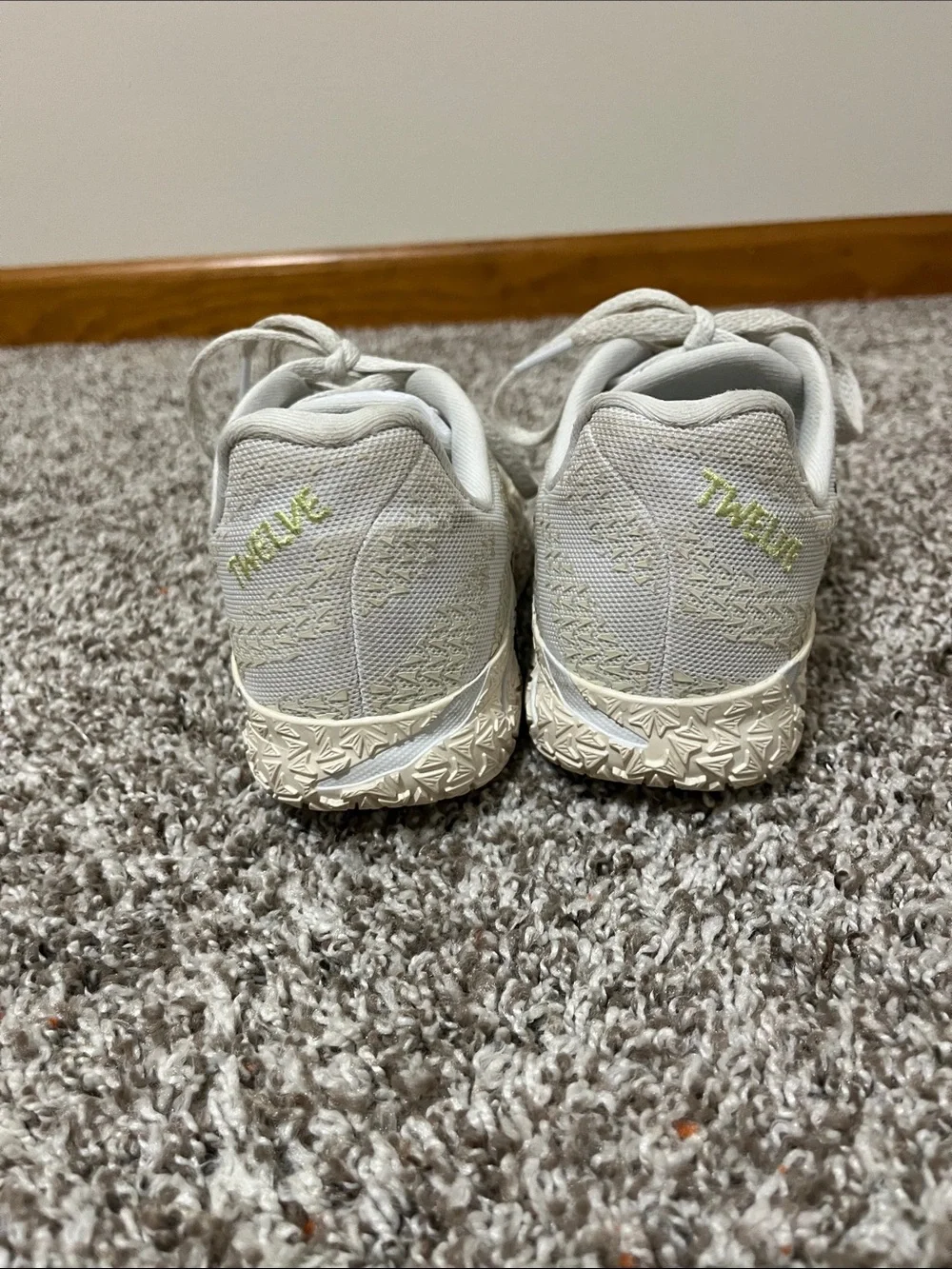 Nike kids Ja 3 size 4